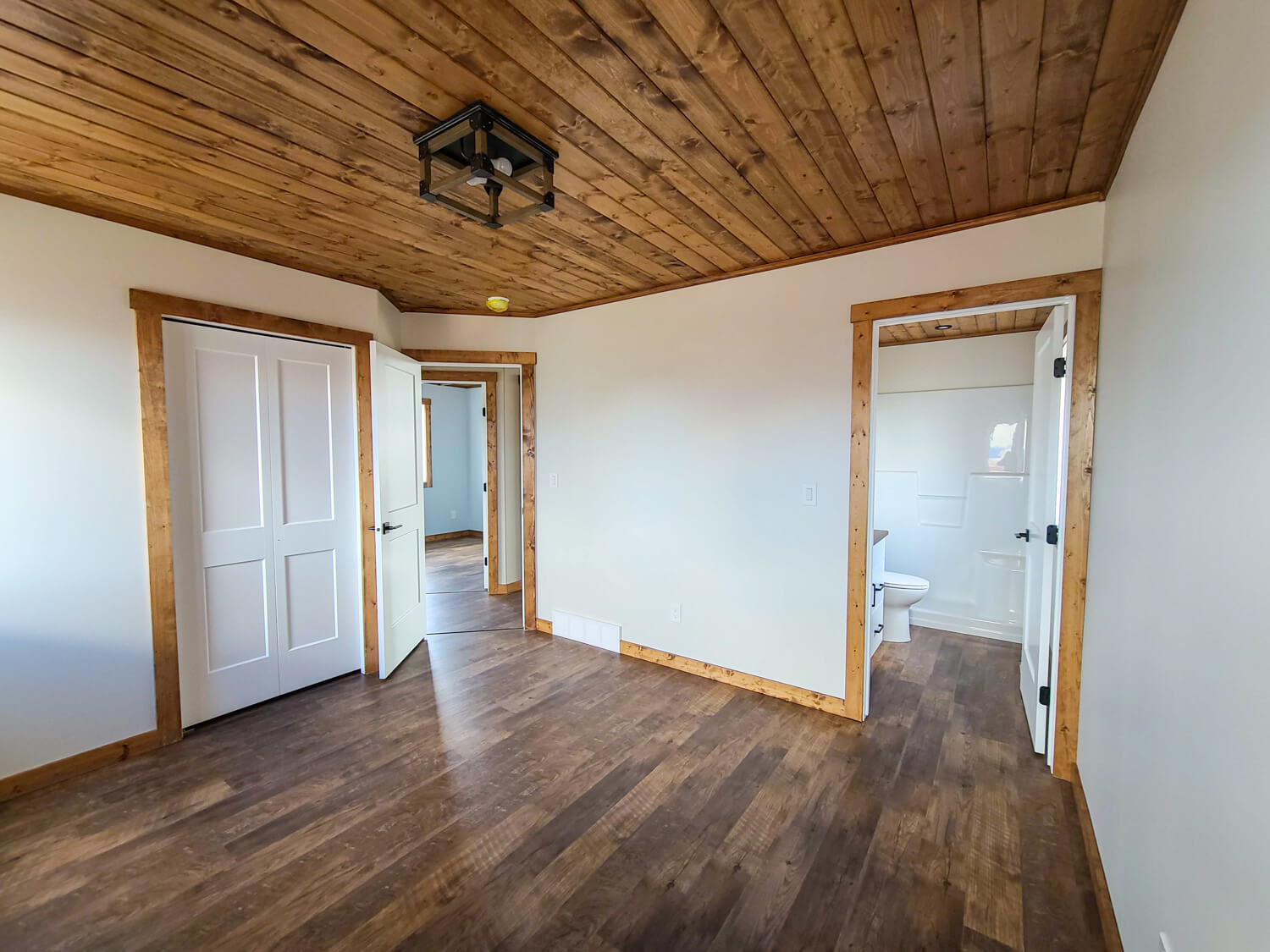 desautels inside rooms