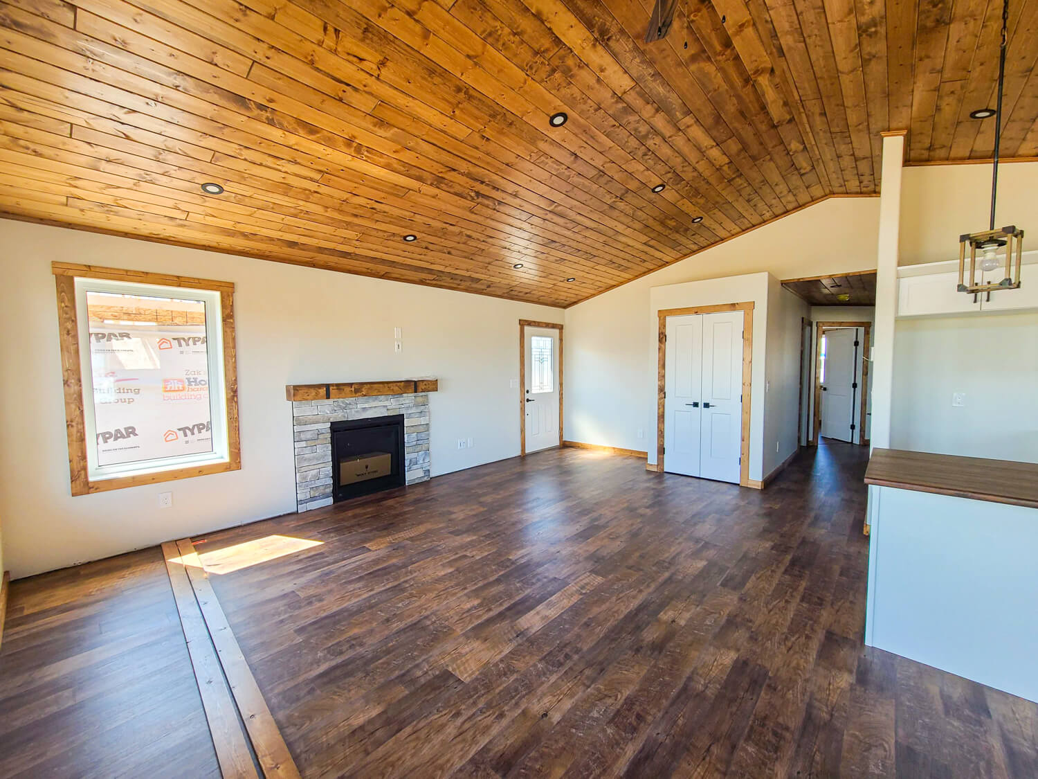 desautels inside